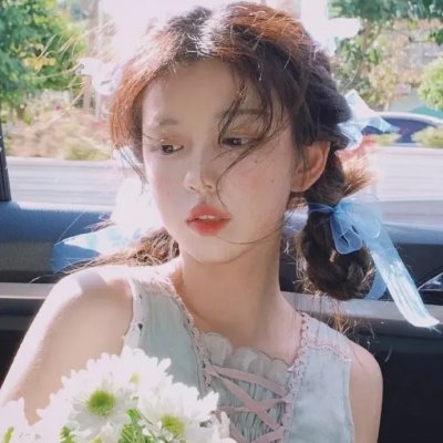 阿齐兹·安萨里:此时此刻